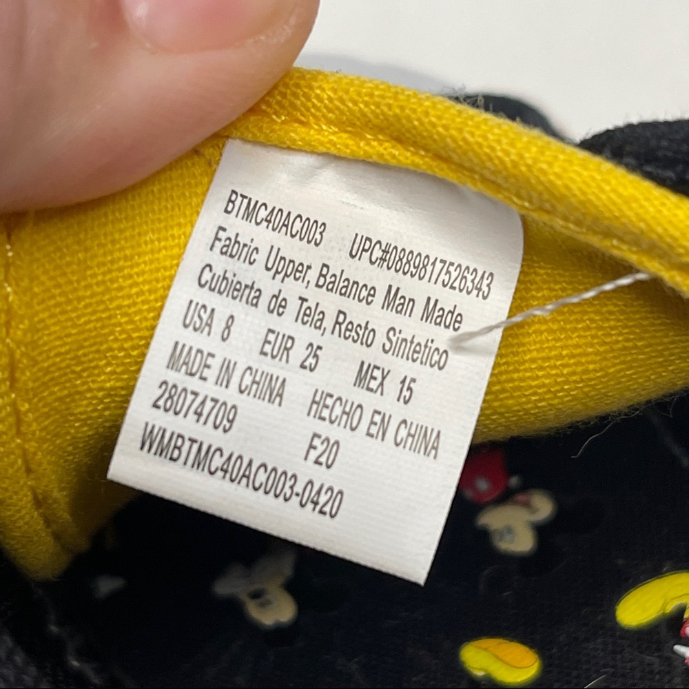 Mickey Mouse Ears - Disney - Cap Toe Sneaker Shoes Sz 5 - Slip On - Velcro - Picture 8 of 9